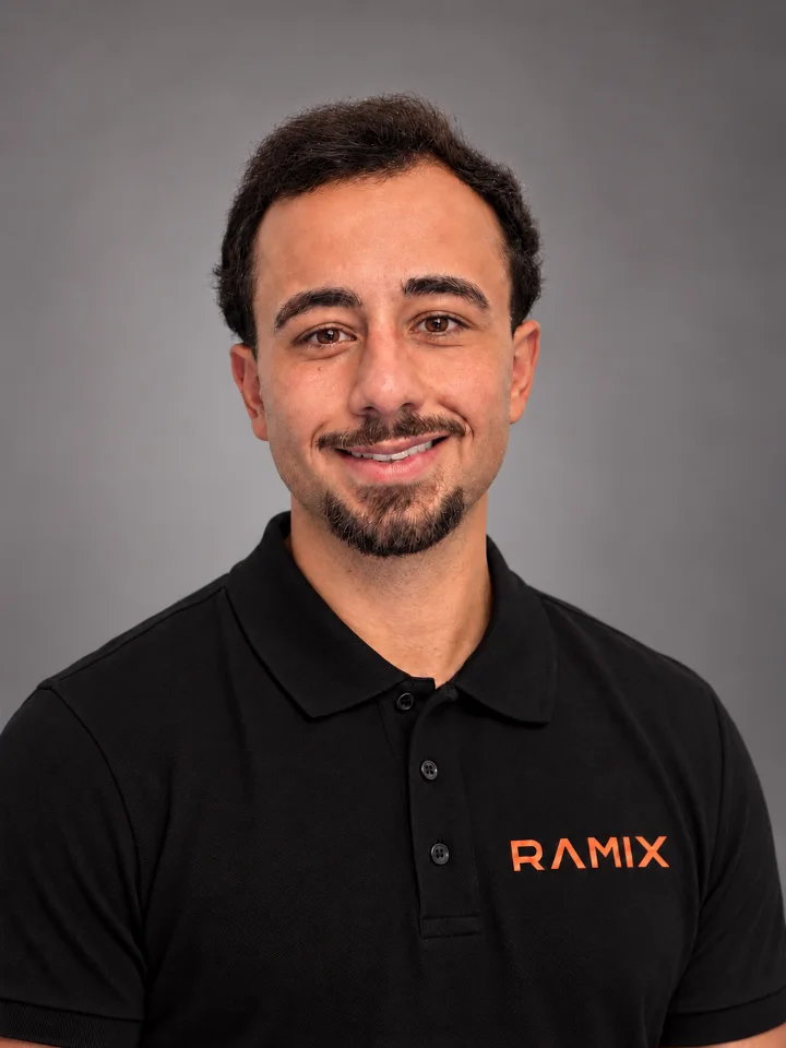 Ramsen Garamusi, Grundare, RAMIX